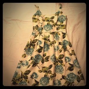 Ann Taylor Classic Sleeveless Silk Dress